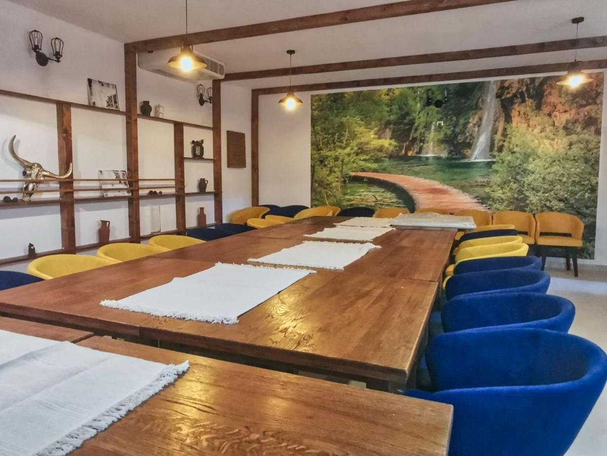 Etno Garden Apartments ปลิตวิตซาเซโล ภายนอก รูปภาพ